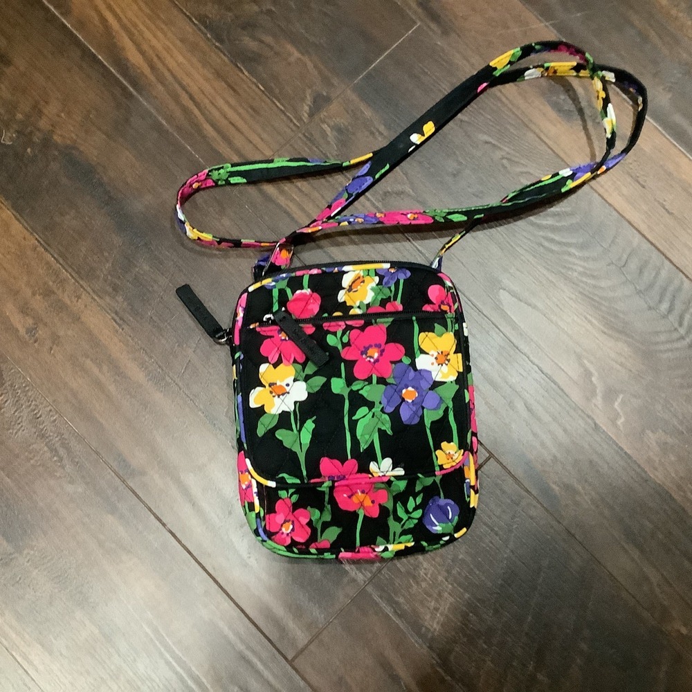 Vera Bradley Crossbody Satchel Cardholder Bag Purse Small Multi Pocket Retired